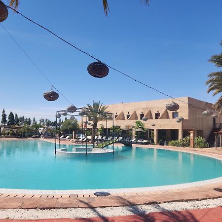 Bed and Breakfast Les Jardins D Amizmiz 6 Piscines Wawizelte Zewnętrze zdjęcie