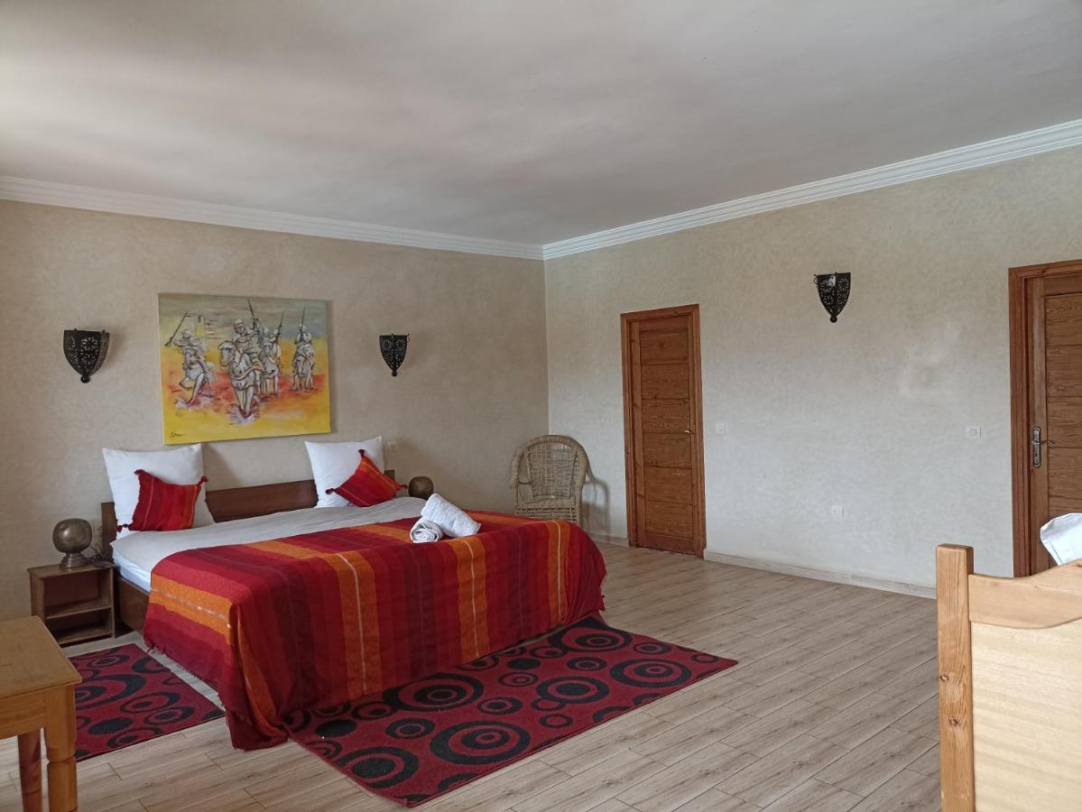 Bed and Breakfast Les Jardins D Amizmiz 6 Piscines Wawizelte Zewnętrze zdjęcie