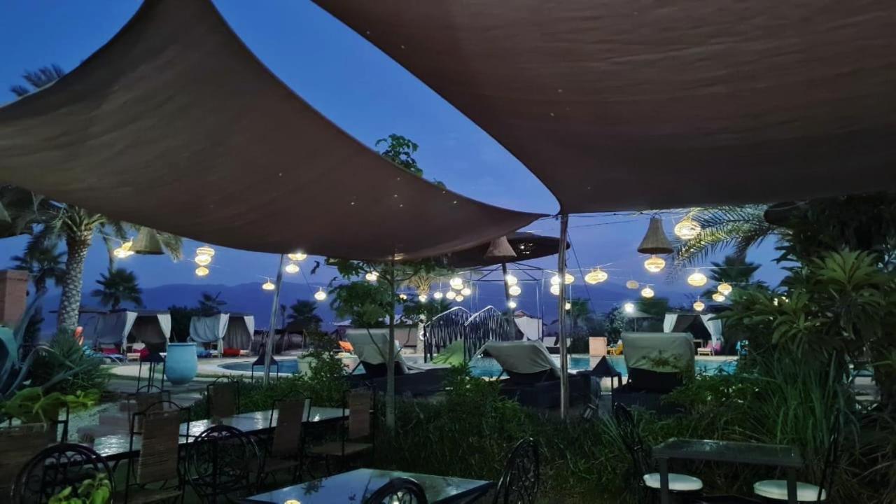Bed and Breakfast Les Jardins D Amizmiz 6 Piscines Wawizelte Zewnętrze zdjęcie