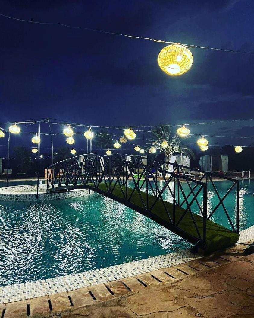 Bed and Breakfast Les Jardins D Amizmiz 6 Piscines Wawizelte Zewnętrze zdjęcie