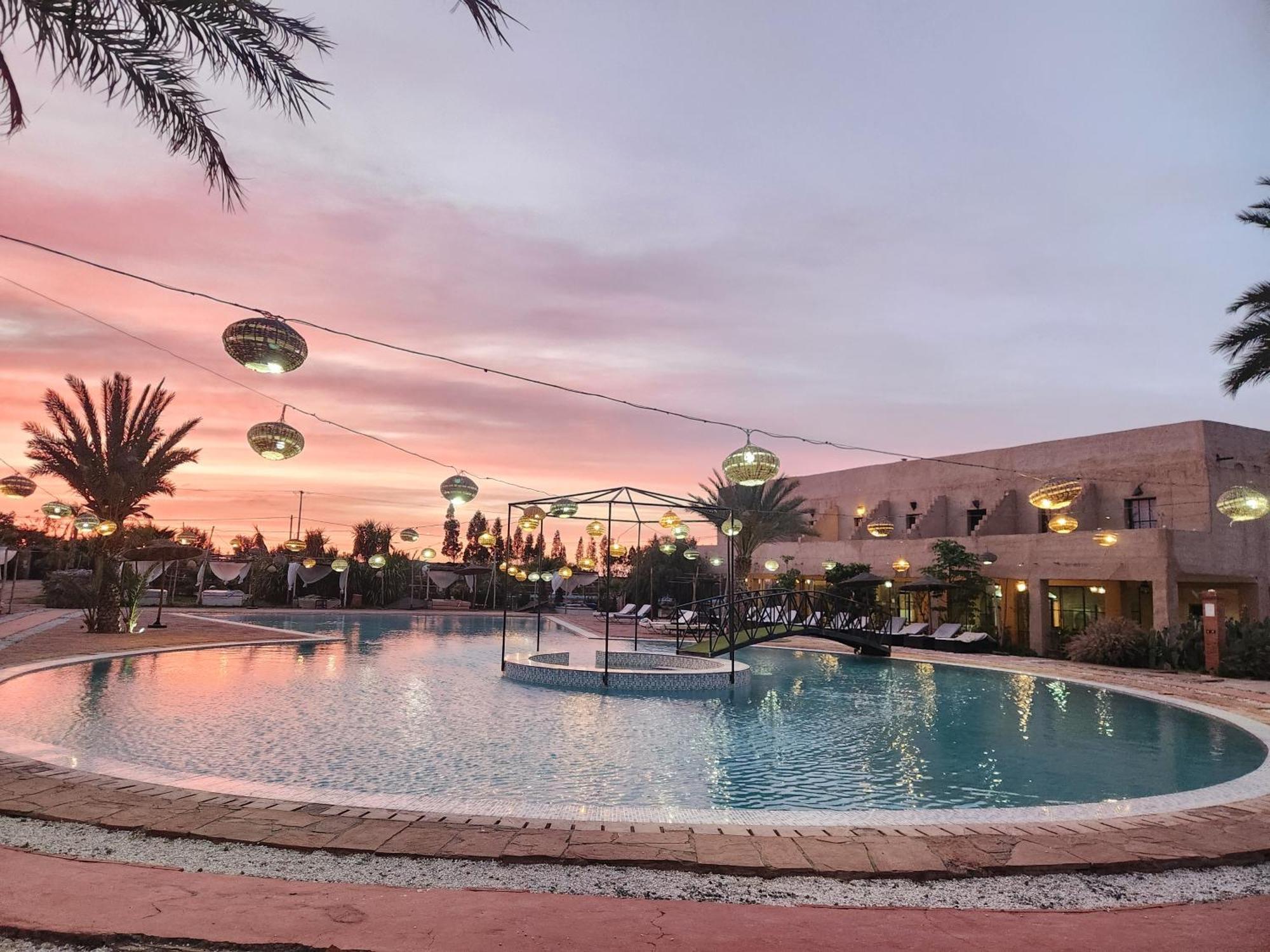 Bed and Breakfast Les Jardins D Amizmiz 6 Piscines Wawizelte Zewnętrze zdjęcie