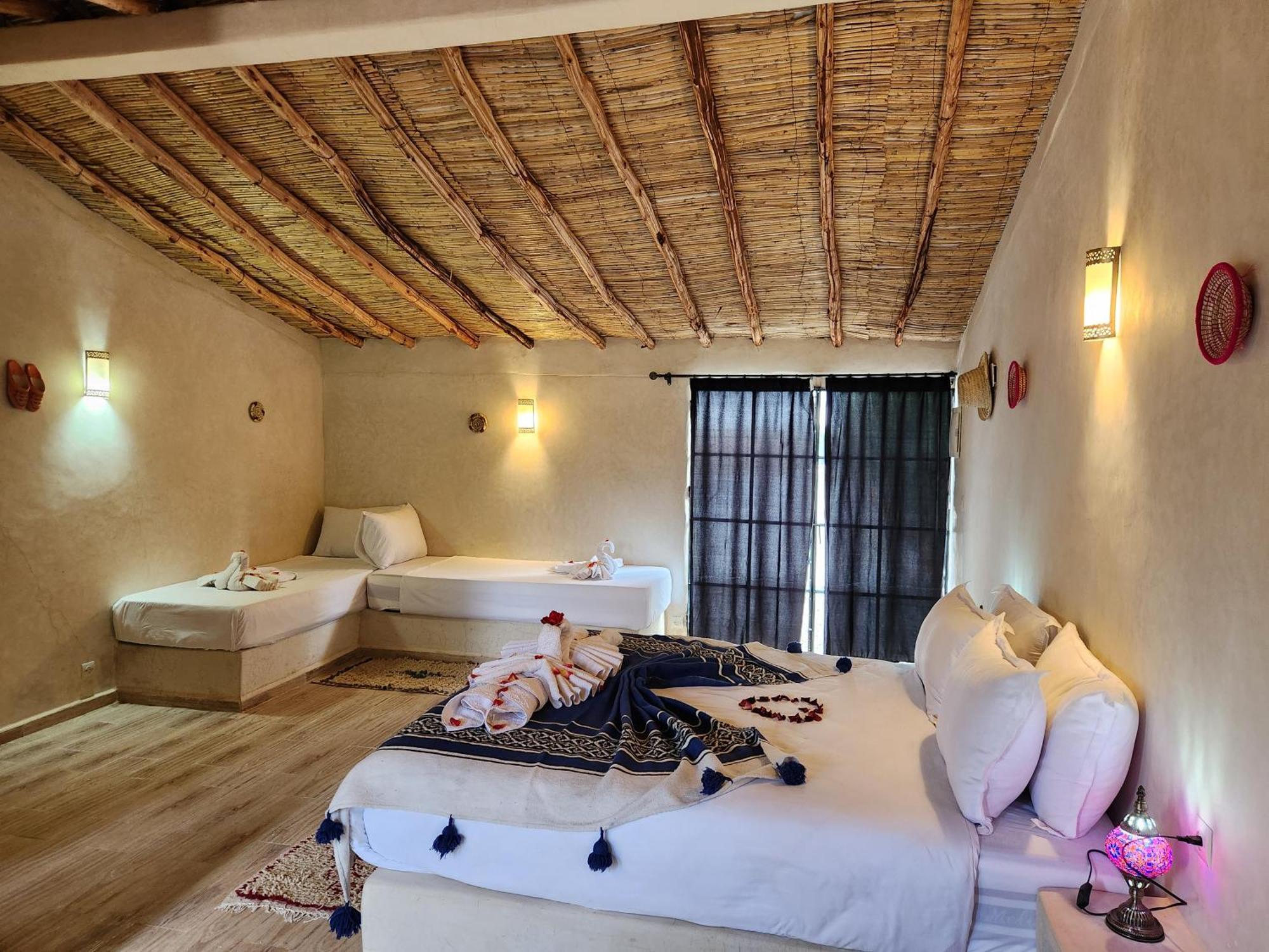 Bed and Breakfast Les Jardins D Amizmiz 6 Piscines Wawizelte Zewnętrze zdjęcie