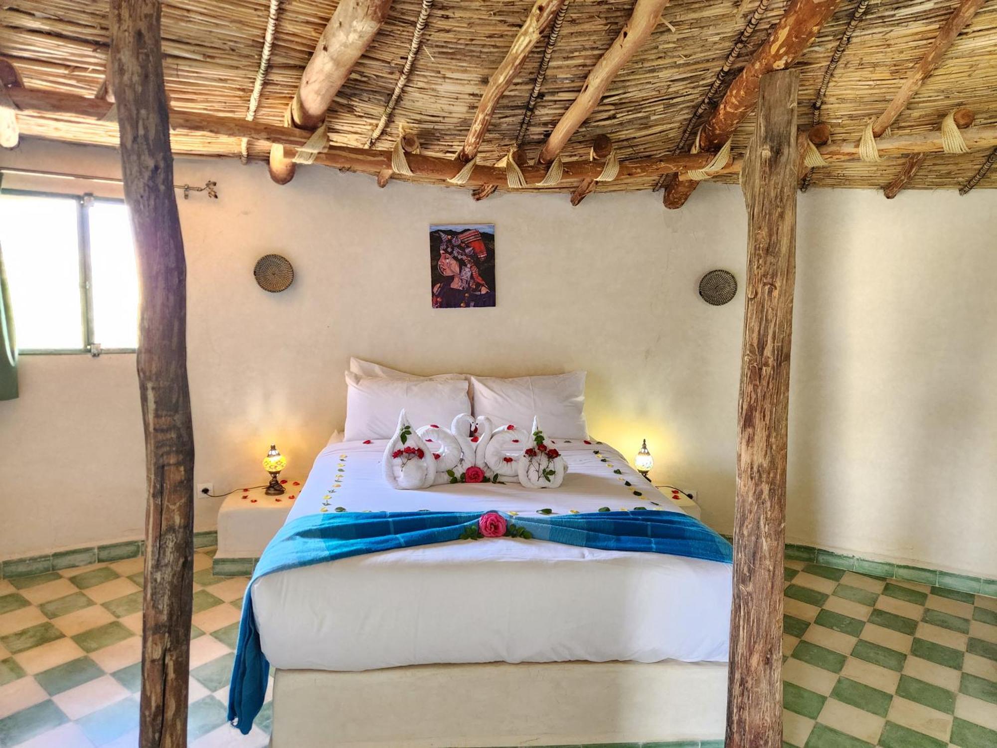 Bed and Breakfast Les Jardins D Amizmiz 6 Piscines Wawizelte Zewnętrze zdjęcie